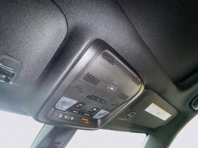 2025 Cadillac XT5 Vehicle Photo in LEOMINSTER, MA 01453-2952