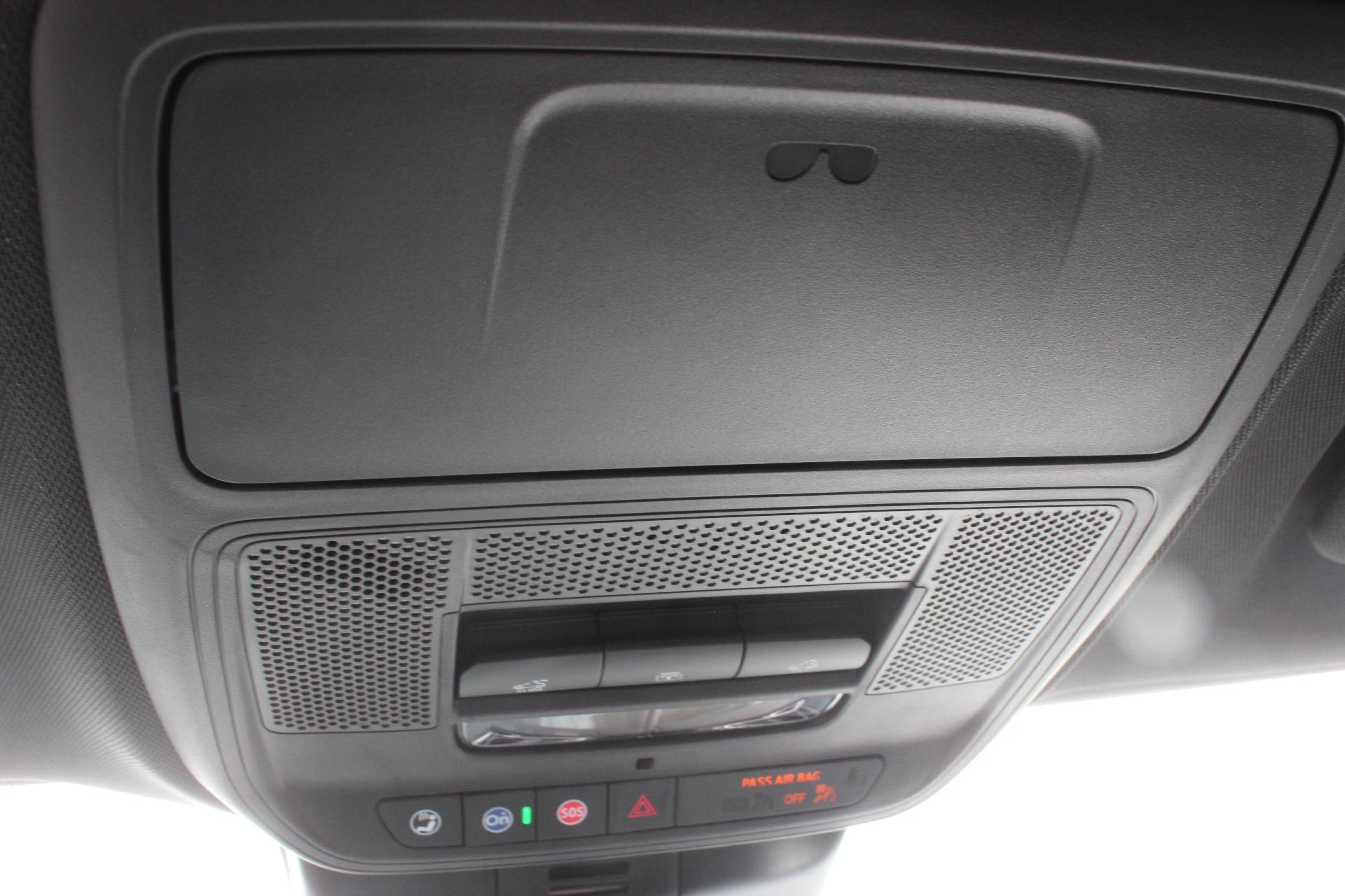 2026 Buick Enclave Vehicle Photo in AURORA, CO 80012-4011