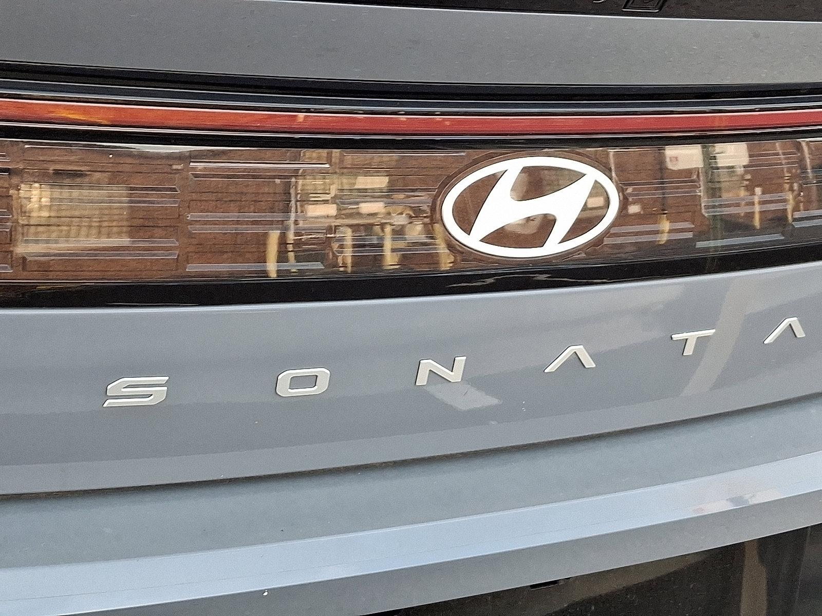 2025 Hyundai SONATA Hybrid Vehicle Photo in Harrisburg, PA 17111