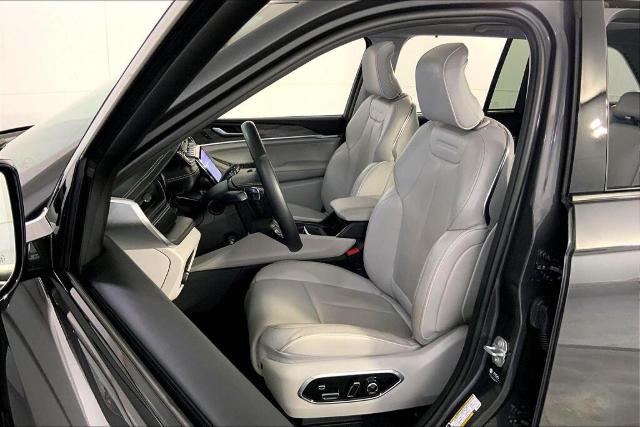 2022 Jeep Grand Cherokee Vehicle Photo in Kansas City, MO 64114