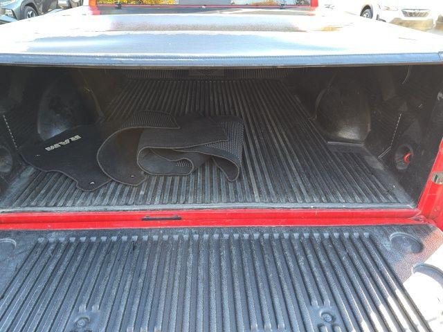 2017 Ram 1500 Vehicle Photo in Pleasant Hills, PA 15236