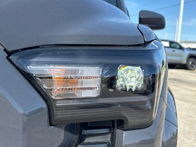 2025 Toyota Tacoma 4WD Vehicle Photo in Jonesboro, AR 72404