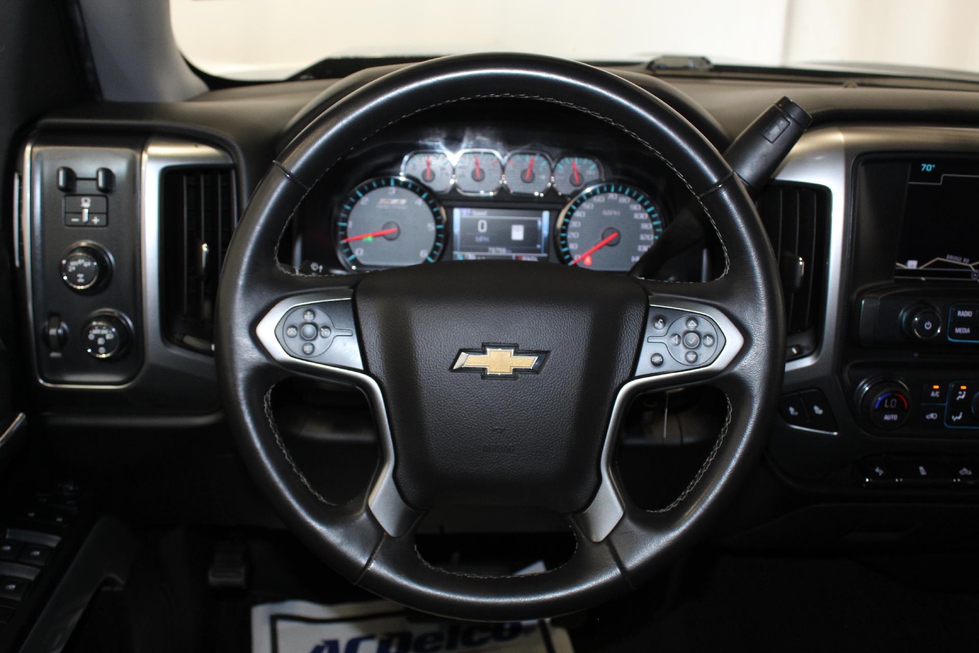 2017 Chevrolet Silverado 1500 Vehicle Photo in NORTHAMPTON, MA 01060-1120