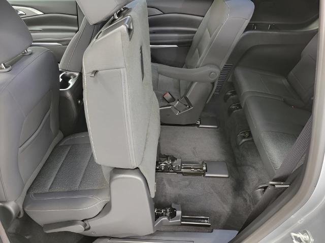 2025 Chevrolet Traverse Vehicle Photo in MANITOWOC, WI 54220-5838
