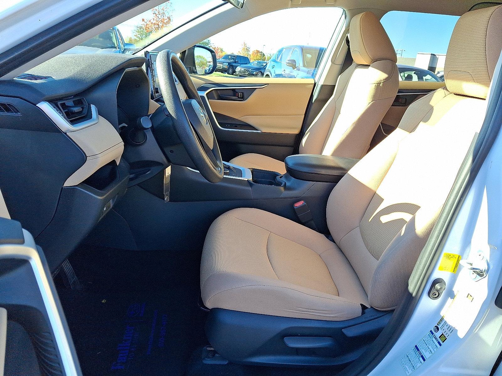 2019 Toyota RAV4 Vehicle Photo in Easton, PA 18045