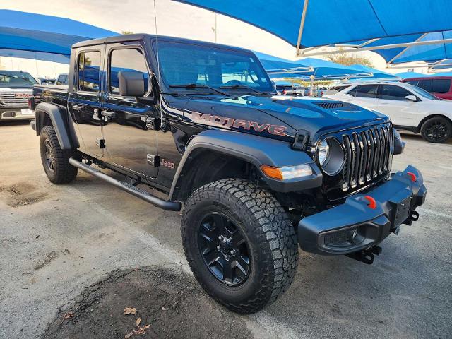 2023 Jeep Gladiator Vehicle Photo in DENTON, TX 76210-9321