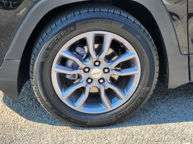 2022 GMC Terrain Vehicle Photo in DENTON, TX 76210-9321
