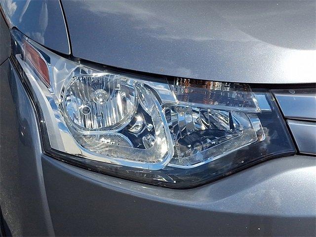 2015 Mitsubishi Outlander Vehicle Photo in LANCASTER, PA 17601-0000