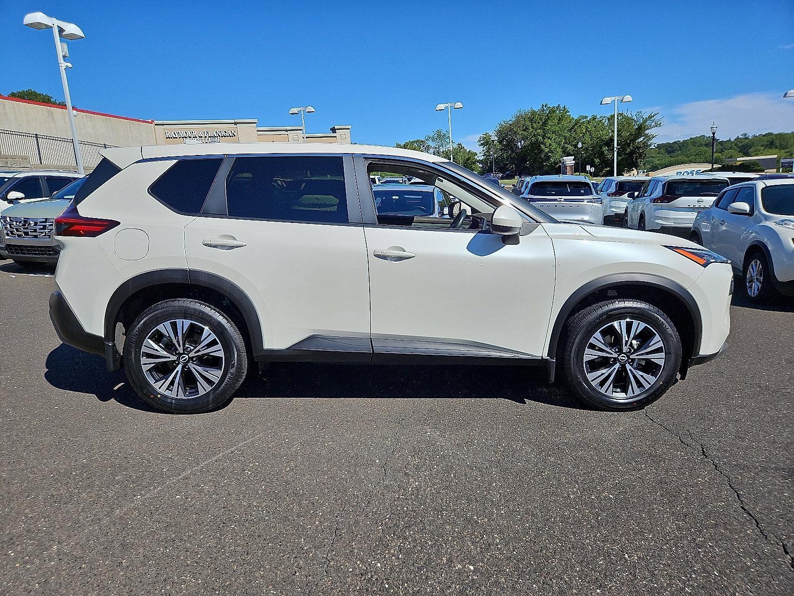 2023 Nissan Rogue Vehicle Photo in Jenkintown, PA 19046
