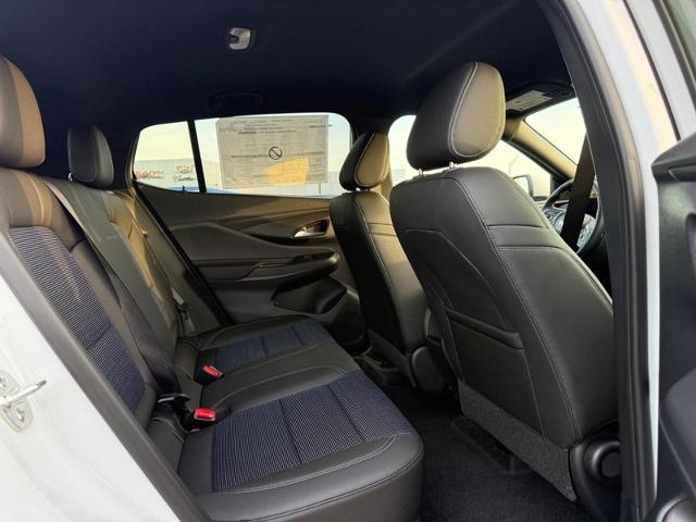 2026 Buick Envista Vehicle Photo in COLUMBIA, MO 65203-3903