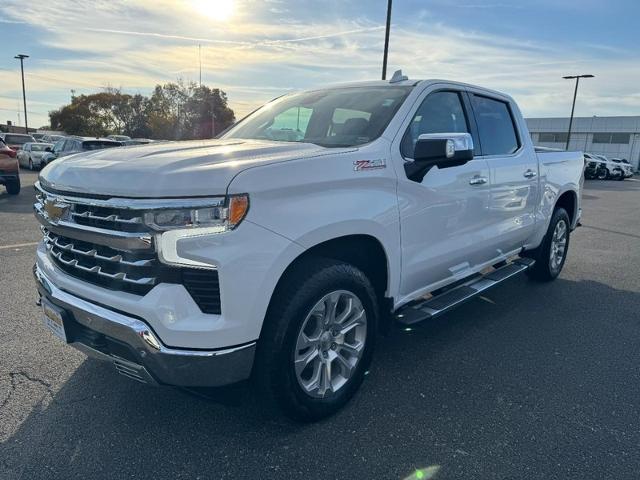 2022 Chevrolet Silverado 1500 Vehicle Photo in COLUMBIA, MO 65203-3903