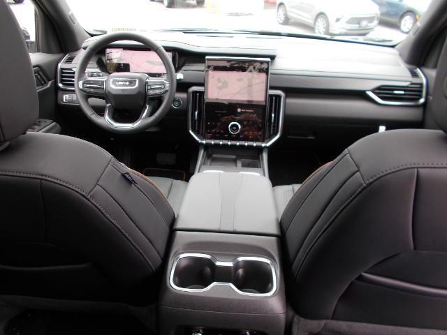 2025 GMC Acadia Vehicle Photo in LOWELL, MA 01852-4336