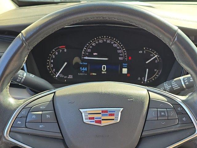 2019 Cadillac XT5 Vehicle Photo in Pleasant Hills, PA 15236