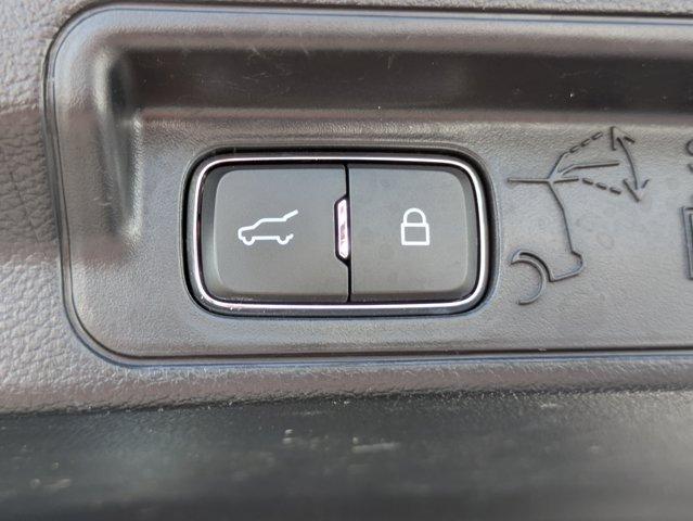 2022 Ford Explorer Vehicle Photo in BRUNSWICK, GA 31525-1881