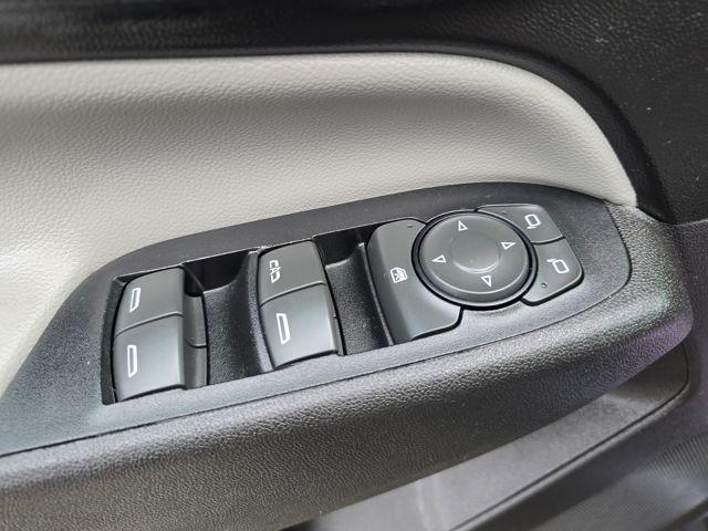 2019 Chevrolet Equinox Vehicle Photo in Pleasant Hills, PA 15236