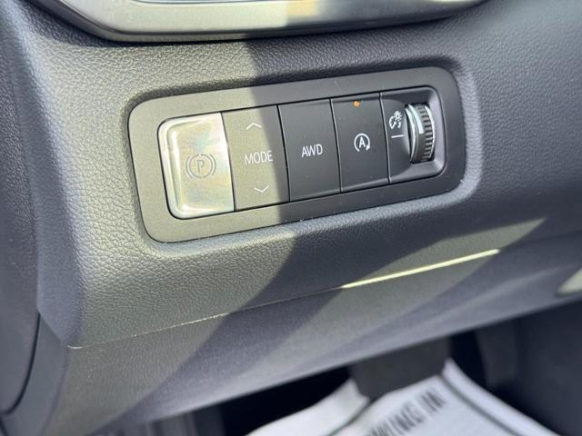 2026 GMC Acadia Vehicle Photo in COLUMBIA, MO 65203-3903