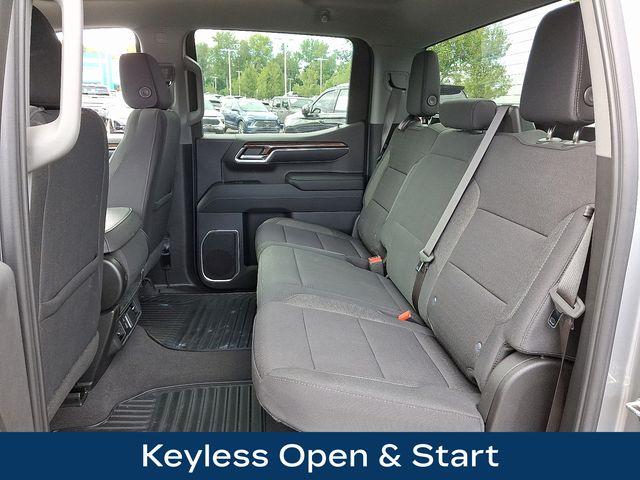 2024 Chevrolet Silverado 1500 Vehicle Photo in DANBURY, CT 06810-5034