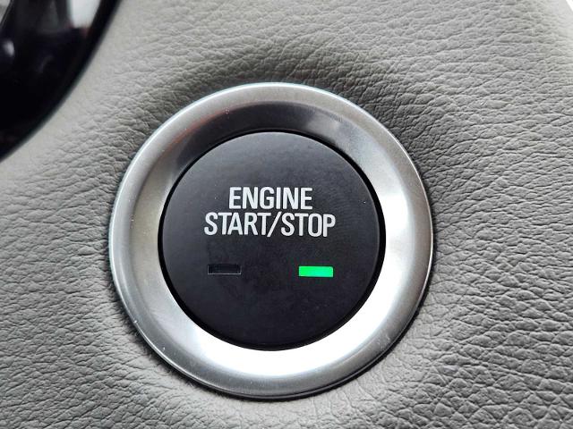 2024 Cadillac XT5 Vehicle Photo in DENTON, TX 76210-9321