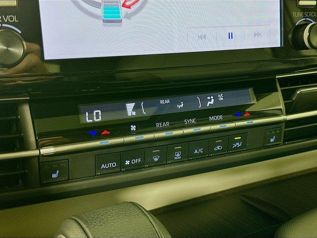 2022 Toyota Sienna Vehicle Photo in Flemington, NJ 08822