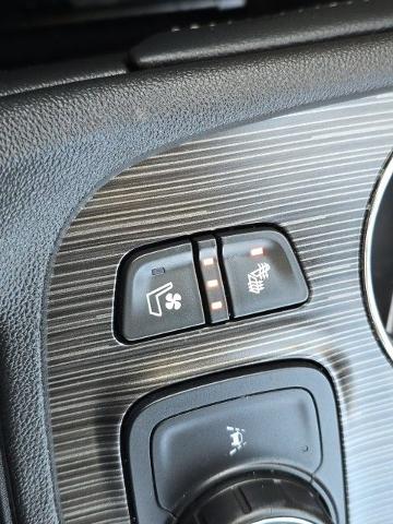 2023 GMC Acadia Vehicle Photo in Pleasant Hills, PA 15236