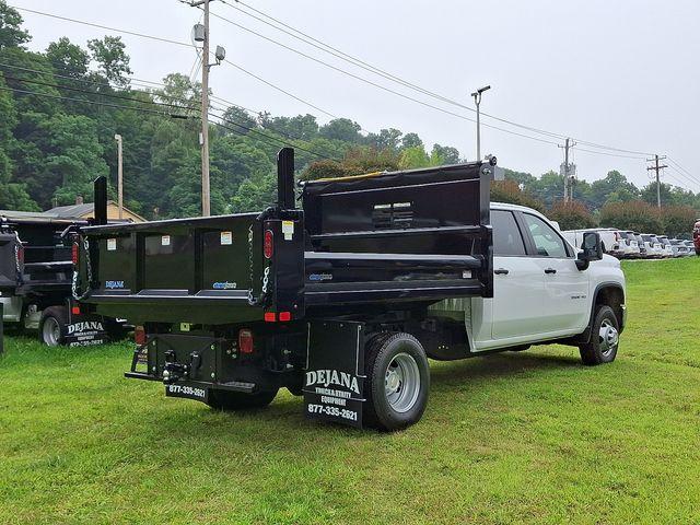 2025 Chevrolet Silverado 3500 HD Chassis Cab Vehicle Photo in PAWLING, NY 12564-3219