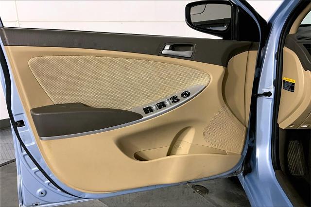 2014 Hyundai ACCENT Vehicle Photo in Lees Summit, MO 64086