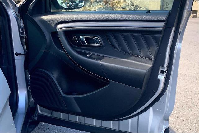 2018 Ford Taurus Vehicle Photo in KANSAS CITY, MO 64114-4502