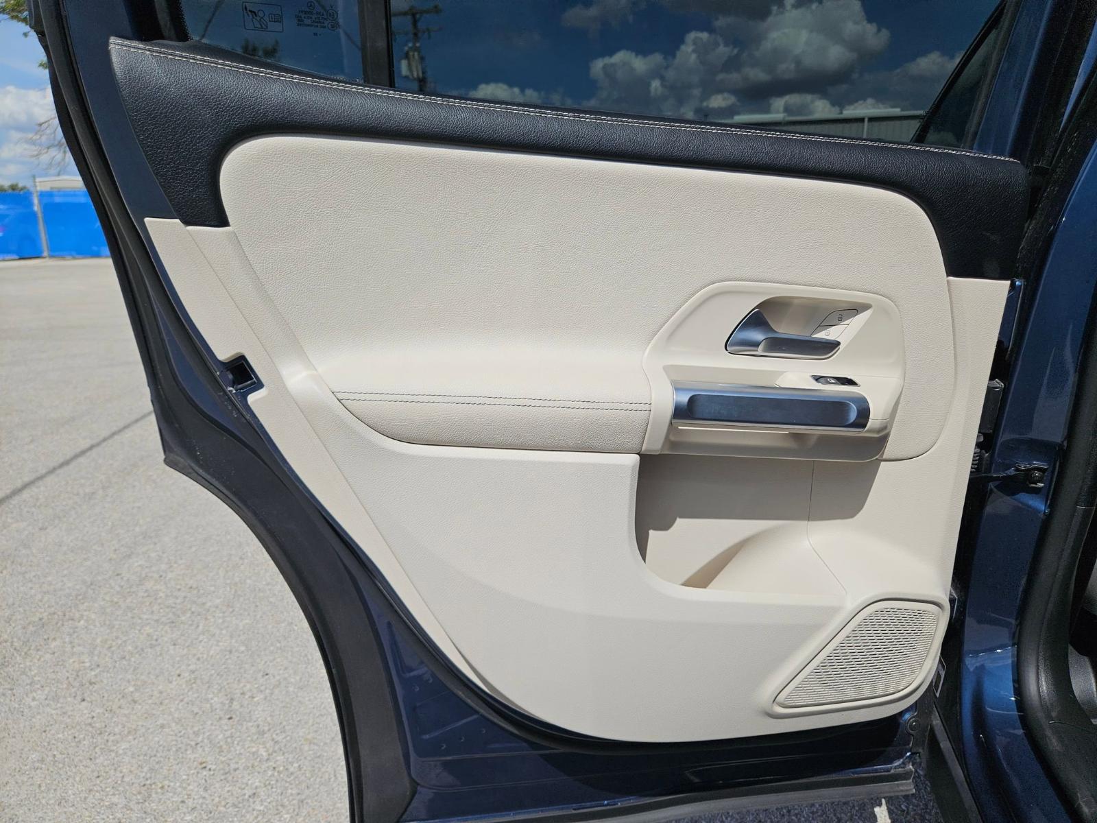 2022 Mercedes-Benz GLB Vehicle Photo in Seguin, TX 78155