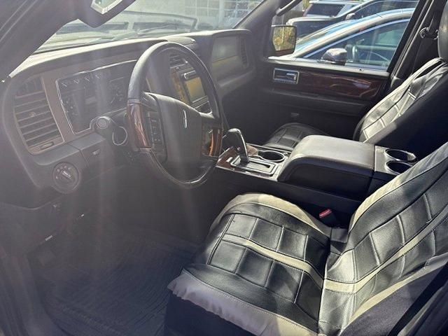 2014 Lincoln Navigator Vehicle Photo in TREVOSE, PA 19053-4984