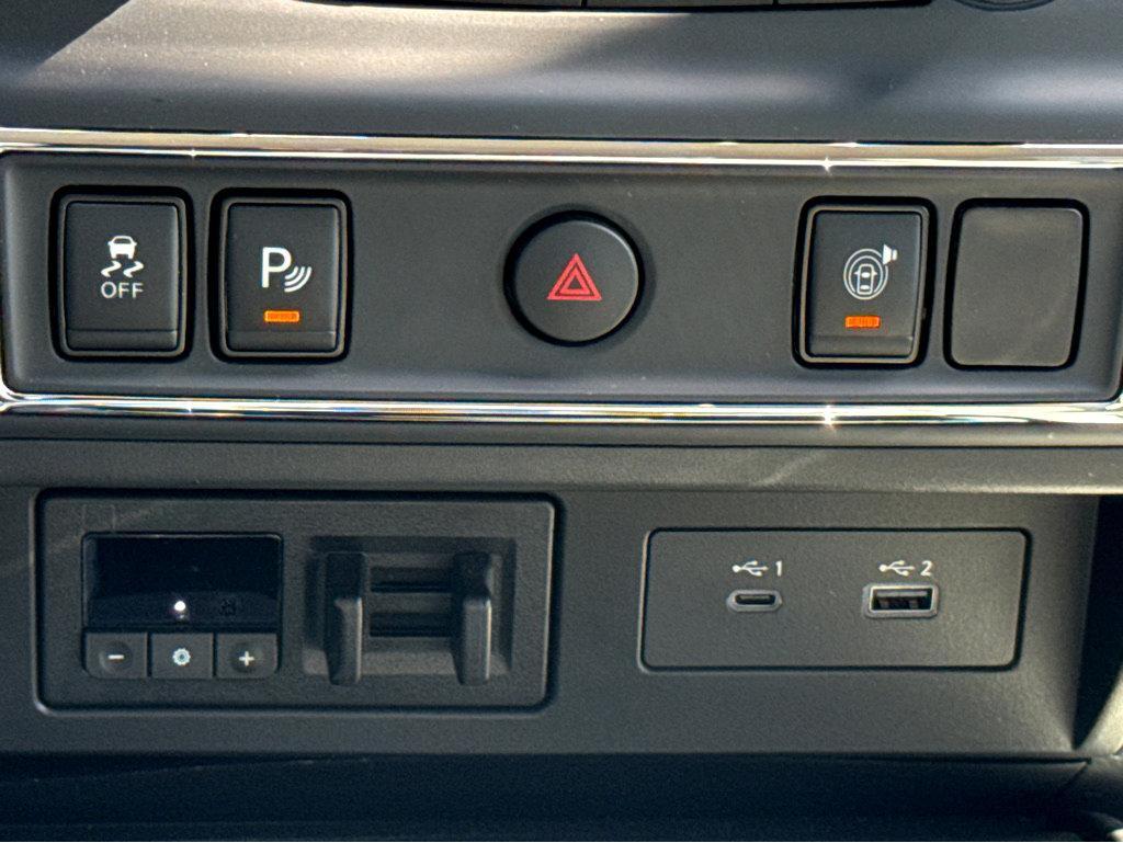 2024 Nissan Titan Vehicle Photo in POOLER, GA 31322-3252