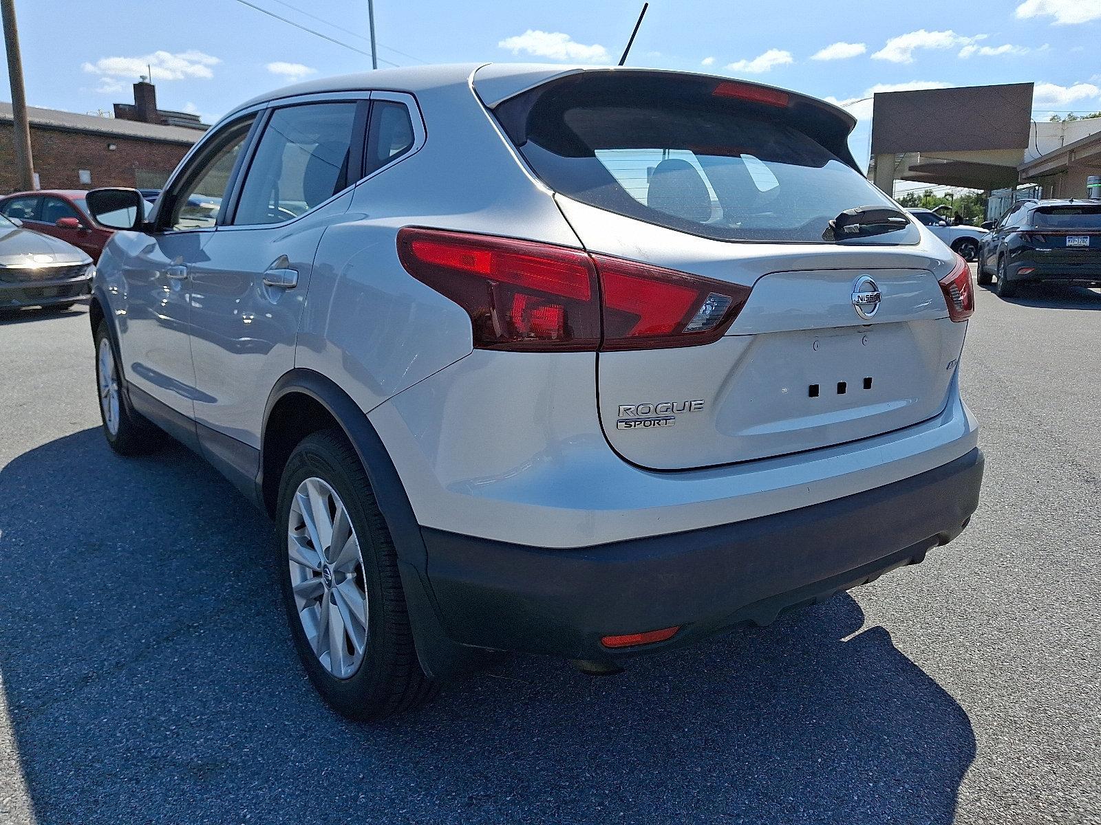 2018 Nissan Rogue Sport Vehicle Photo in Harrisburg, PA 17111