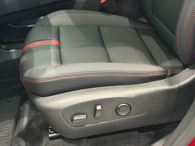2026 Chevrolet Traverse Vehicle Photo in COLUMBIA, MO 65203-3903