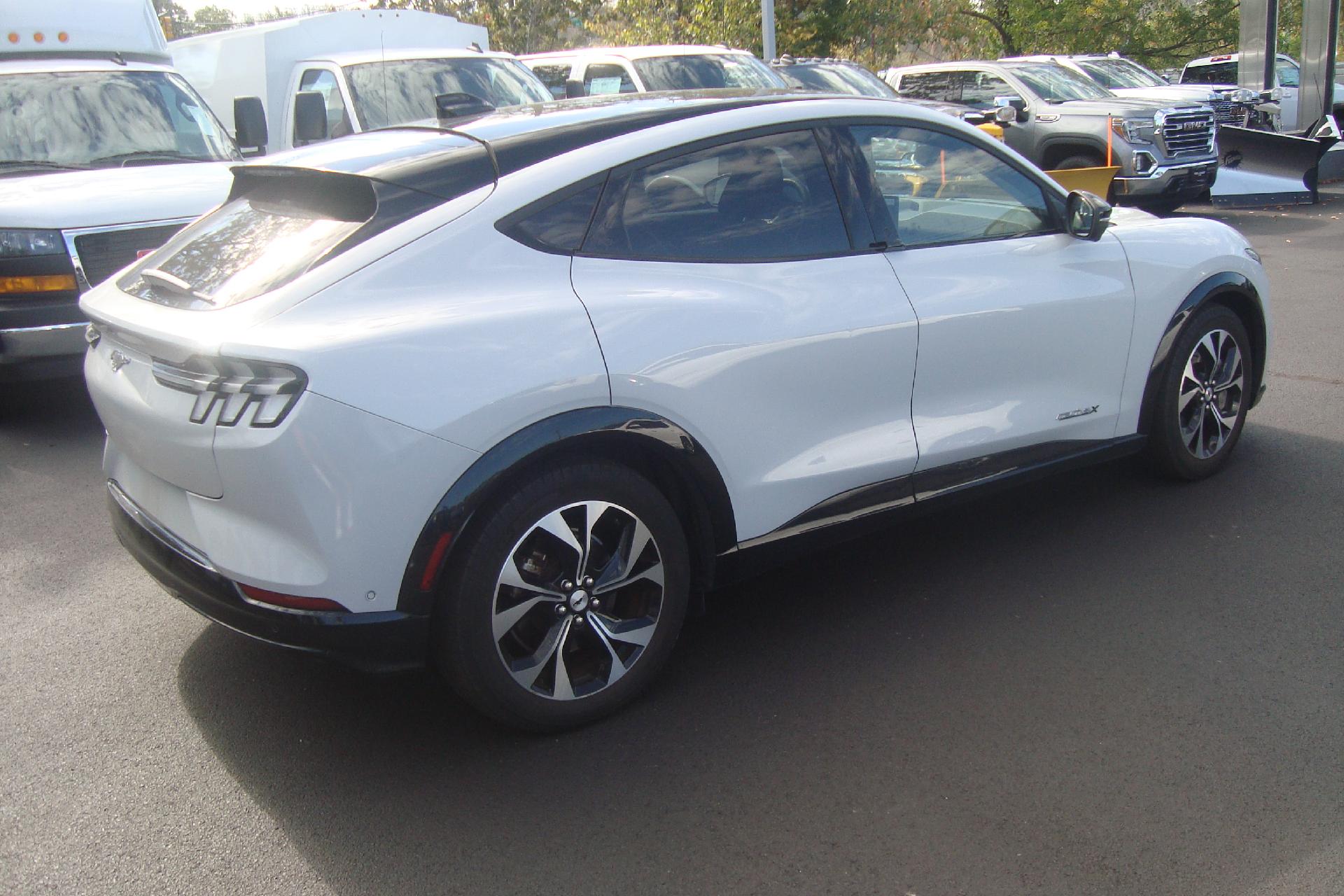 2021 Ford Mustang Mach-E Vehicle Photo in PORTSMOUTH, NH 03801-4196