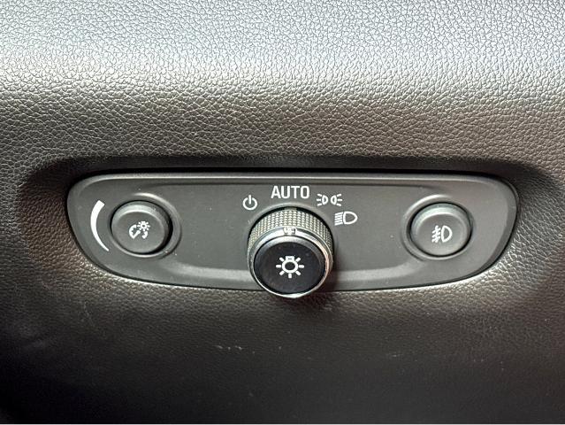 2020 Chevrolet Traverse Vehicle Photo in BEAUFORT, SC 29906-4218