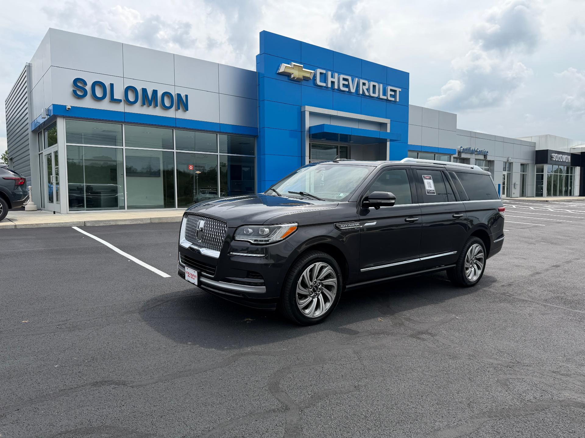 2023 Lincoln Navigator Reserve L - 0