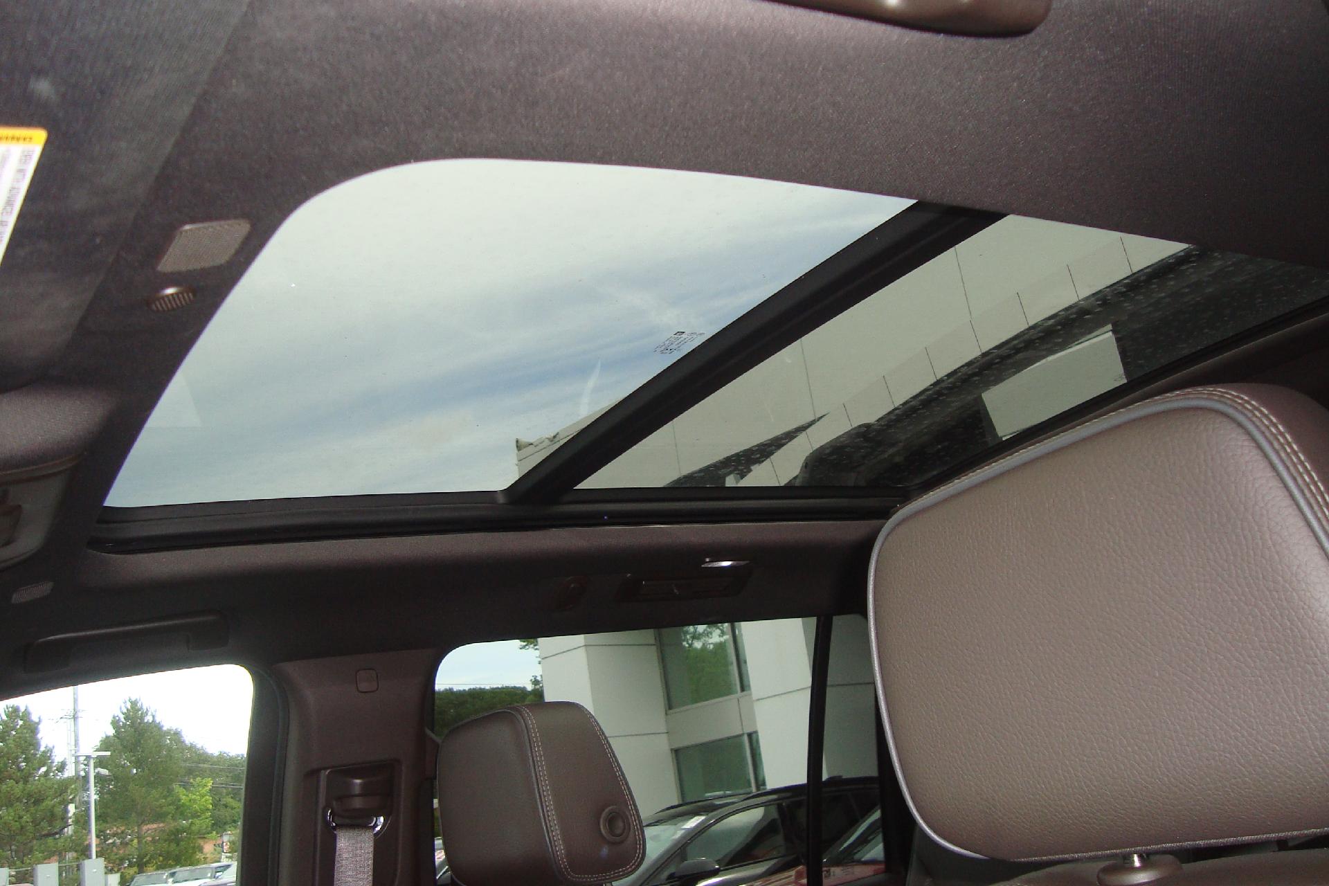 2021 GMC Yukon XL Vehicle Photo in PORTSMOUTH, NH 03801-4196