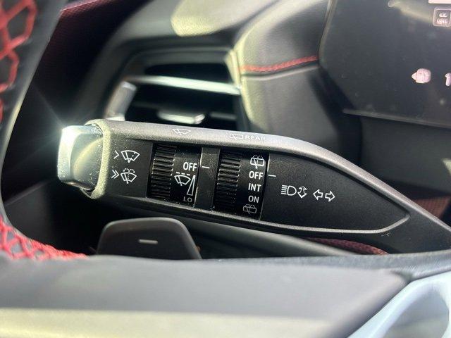 2025 Chevrolet Traverse Vehicle Photo in ROCHESTER HILLS, MI 48307-2741