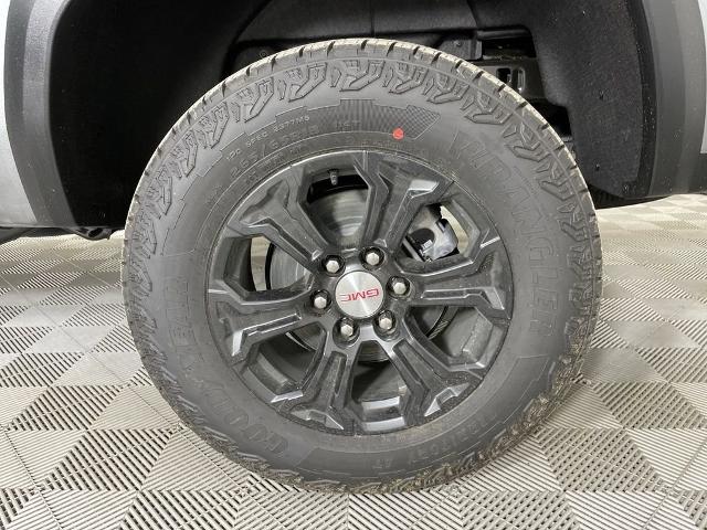 2024 GMC Canyon Vehicle Photo in GILBERT, AZ 85297-0402