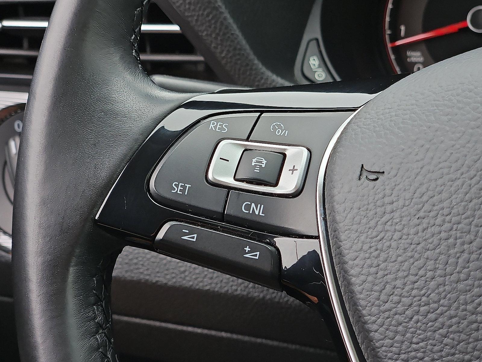 2020 Volkswagen Passat Vehicle Photo in Trevose, PA 19053