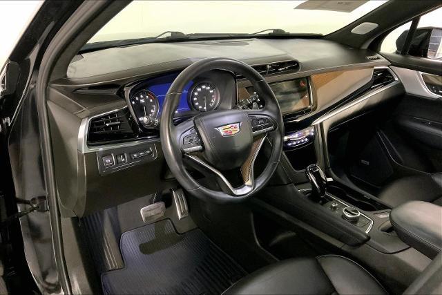 2024 Cadillac XT6 Vehicle Photo in INDEPENDENCE, MO 64055-1377