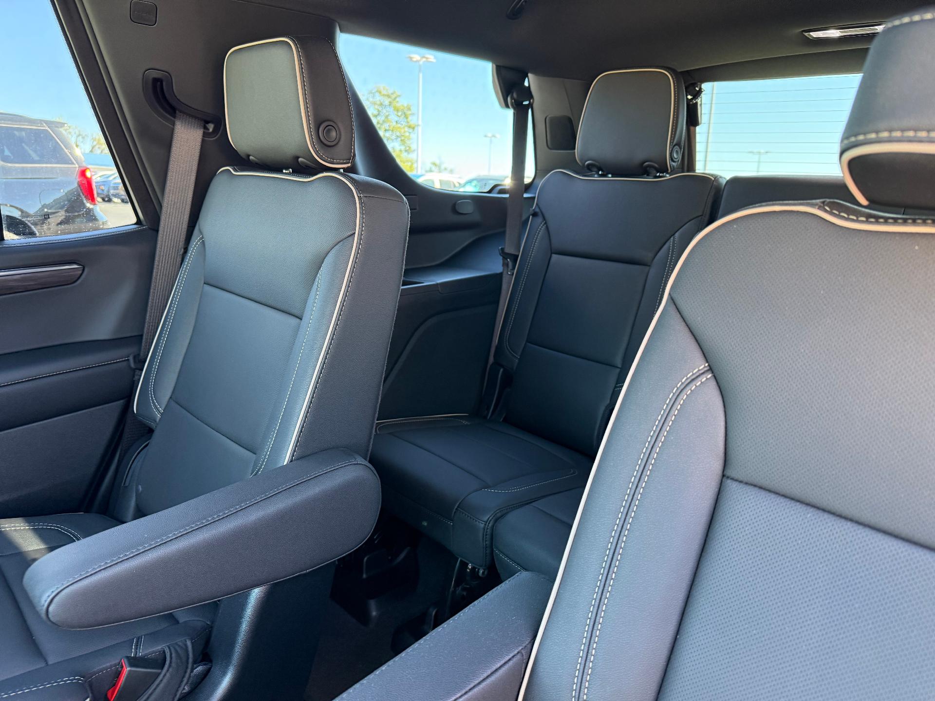 2026 Chevrolet Tahoe photo 15 of 25