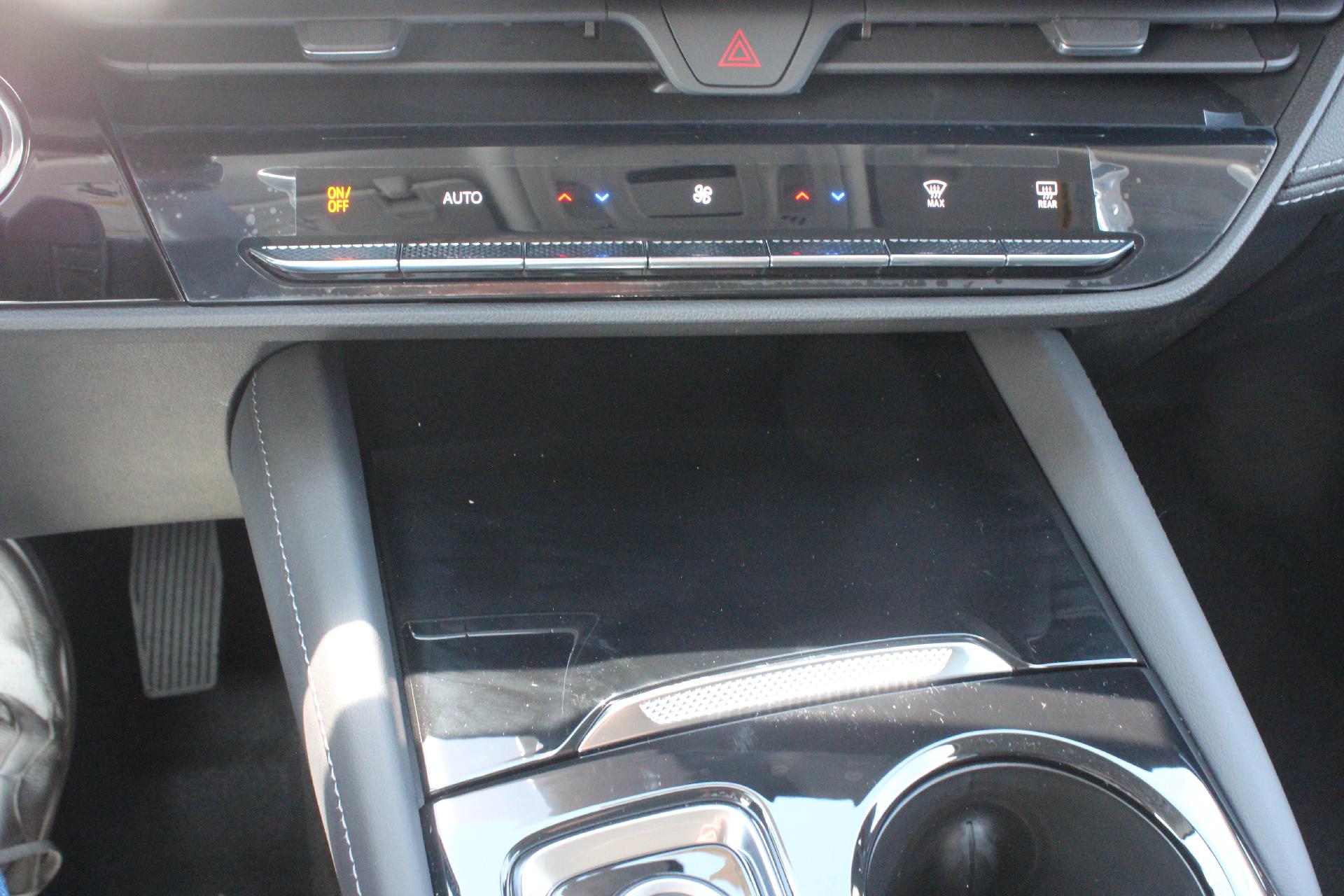 2025 Buick Envision Vehicle Photo in AURORA, CO 80012-4011