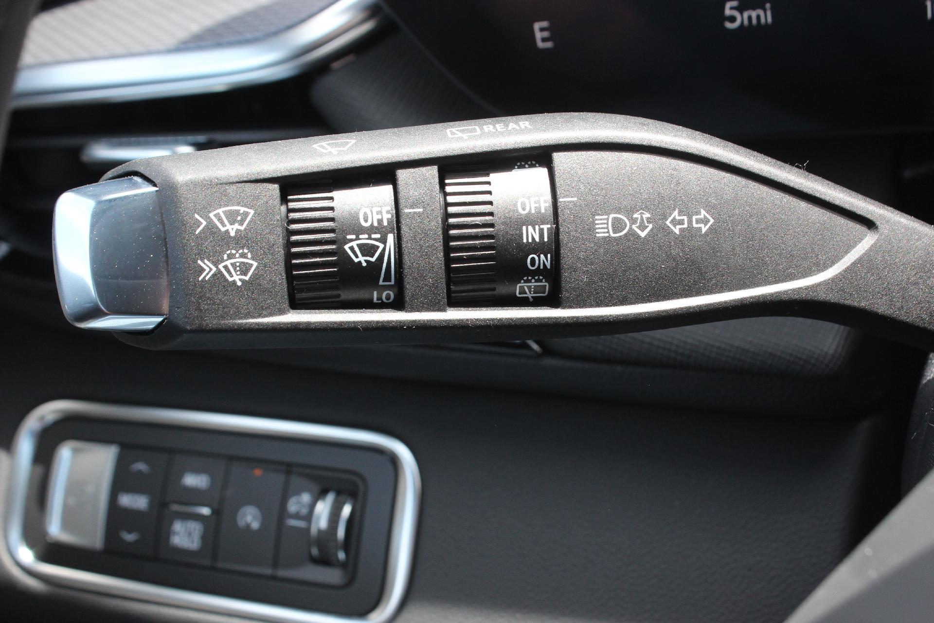 2026 Buick Enclave Vehicle Photo in AURORA, CO 80012-4011