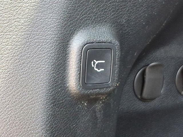 2020 Jeep Cherokee Vehicle Photo in DANBURY, CT 06810-5034