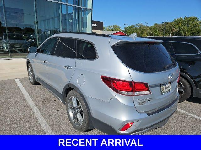 2019 Hyundai SANTA FE XL Vehicle Photo in Merrillville, IN 46410
