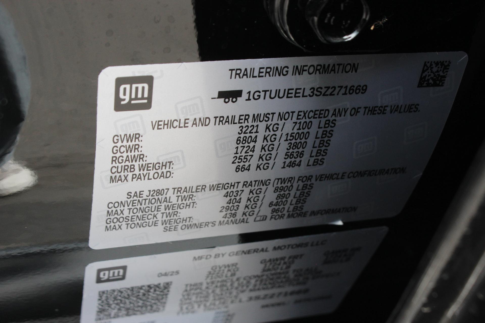 2025 GMC Sierra 1500 Vehicle Photo in AURORA, CO 80012-4011