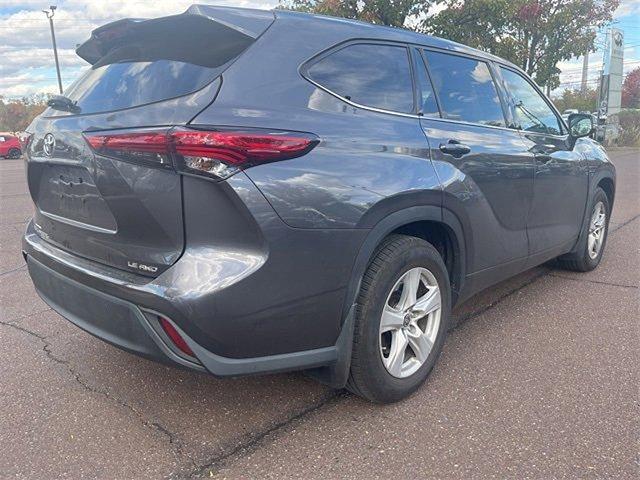 2022 Toyota Highlander Vehicle Photo in Willow Grove, PA 19090