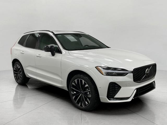 2026 Volvo XC60 Vehicle Photo in Neenah, WI 54956