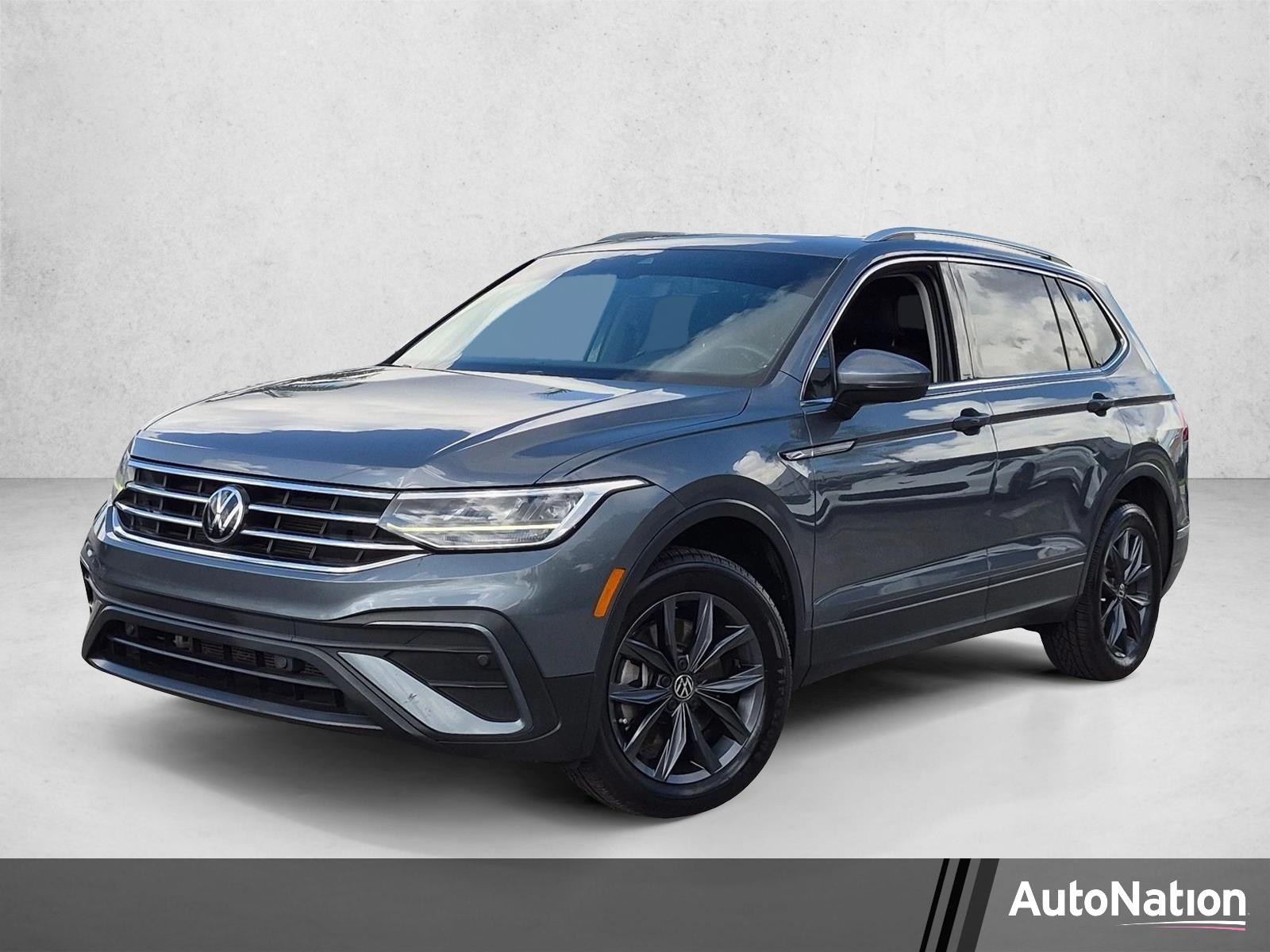 2023 Volkswagen Tiguan Vehicle Photo in Miami, FL 33015