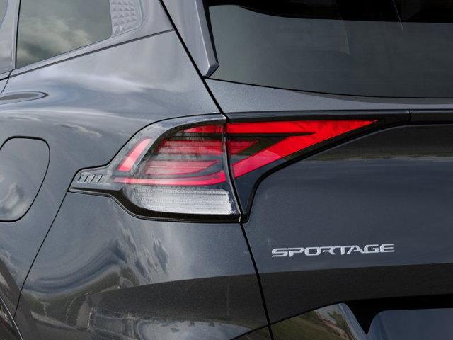 2025 Kia Sportage Hybrid Vehicle Photo in Westbrook, ME 04092